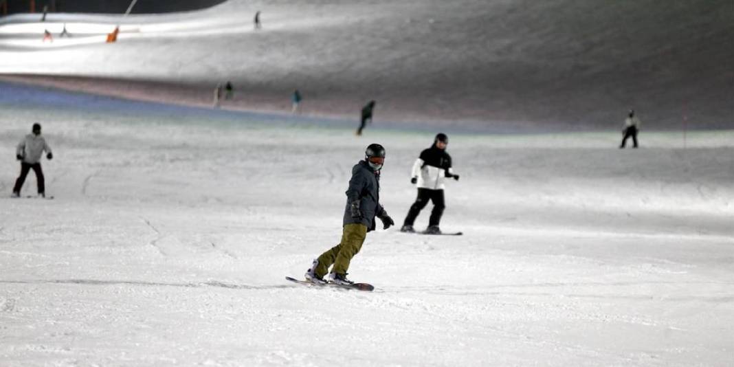 Gece kayak zevki doruklara çıkıyor: Palandöken’de yeniliğe yoğun ilgi! 7